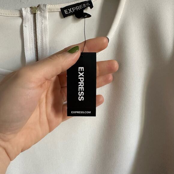 Express White Cropped Short Sleeve Exposed Zipper Top - Picture 9 of 9